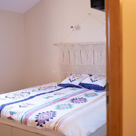 Domaine Des Jammetous - Hotel And Yoga Retreat Center La Magdelaine-Sur-Tarn Buitenkant foto